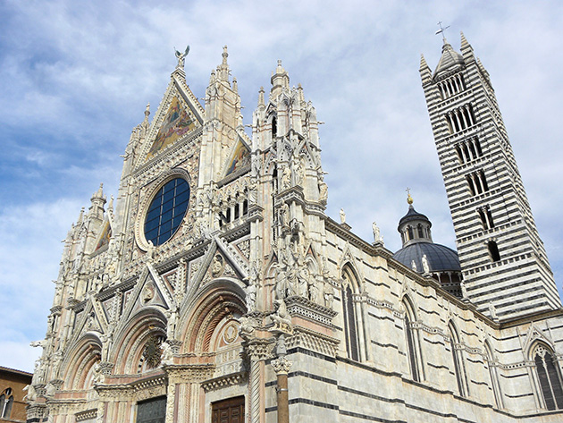 Mediaset produce “Sienna” con Lucisano Mediaset produce “Sienna” con Lucisano