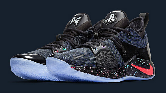 PlayStation con Nike per un nuovo modello di sneaker