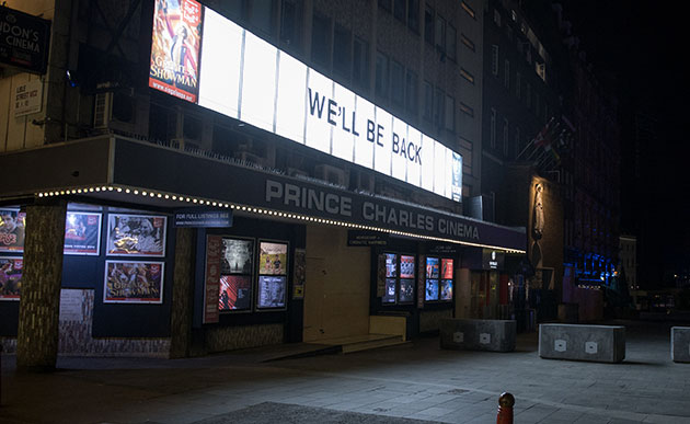 UK, cinema chiusi fino a metà febbraio UK, cinema chiusi fino a metà febbraio
