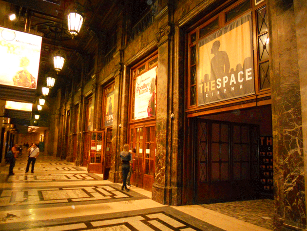 Odeon, ridimensionamento per il multiplex di Milano Odeon, ridimensionamento per il multiplex di Milano