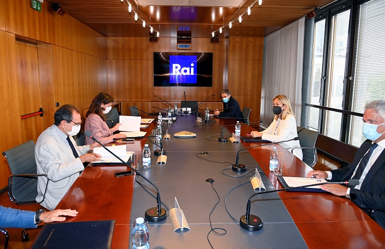 Rai: sì ai nuovi palinsesti per generi Rai: sì ai nuovi palinsesti per generi