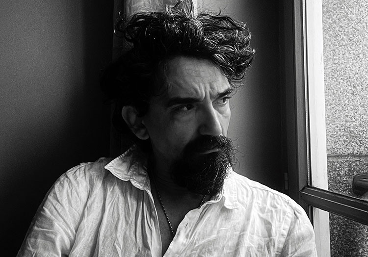 Roberto Recchioni: «Riscopriamo le proprietà intellettuali» Roberto Recchioni: «Riscopriamo le proprietà intellettuali»