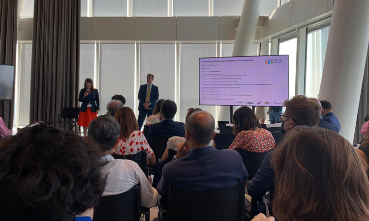 Al via i Licensing Seminars Al via i Licensing Seminars