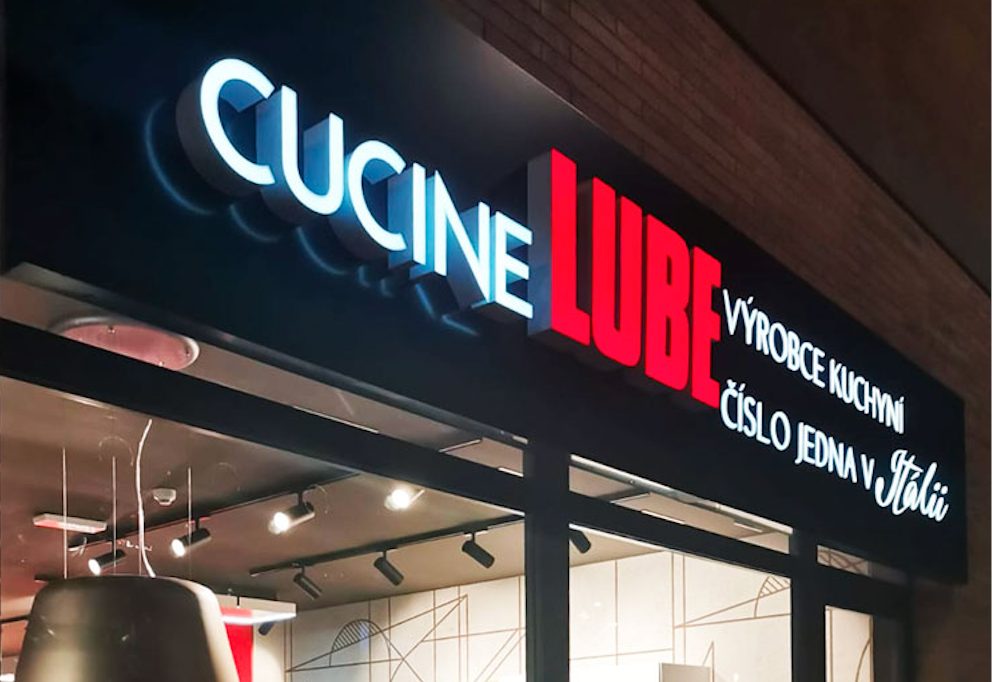 Lube: inaugurato a Praga Lube store