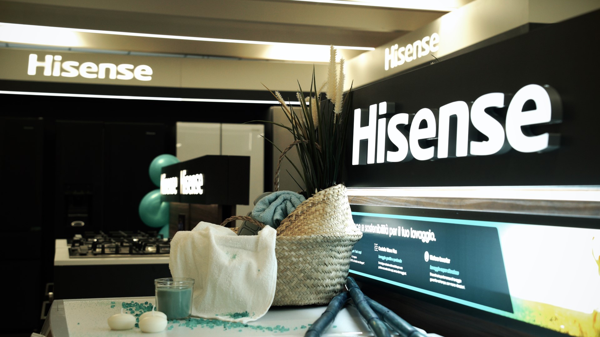 Hisense festeggia i primi 10 anni Hisense festeggia i primi 10 anni