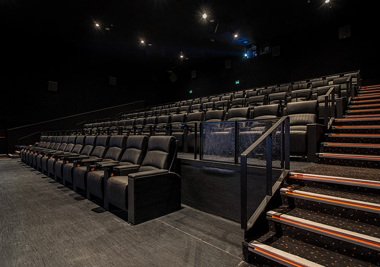 The Space Cinema di Salerno riapre in una nuova veste The Space Cinema di Salerno riapre in una nuova veste
