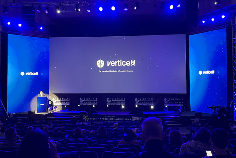 Sorrento, Vertice 360 si presenta al cinema Sorrento, Vertice 360 si presenta al cinema