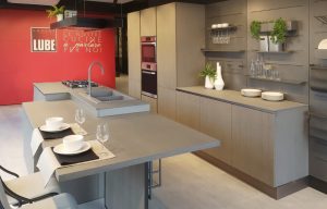 25065_lube-store-francavilla-03|25918_cucinelube-entrate-per-credere |