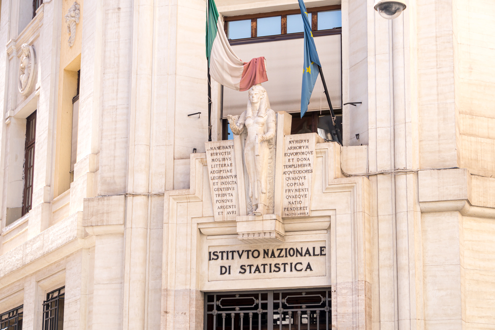 Istat: cresce la fiducia di consumatori e imprese Istat: cresce la fiducia di consumatori e imprese