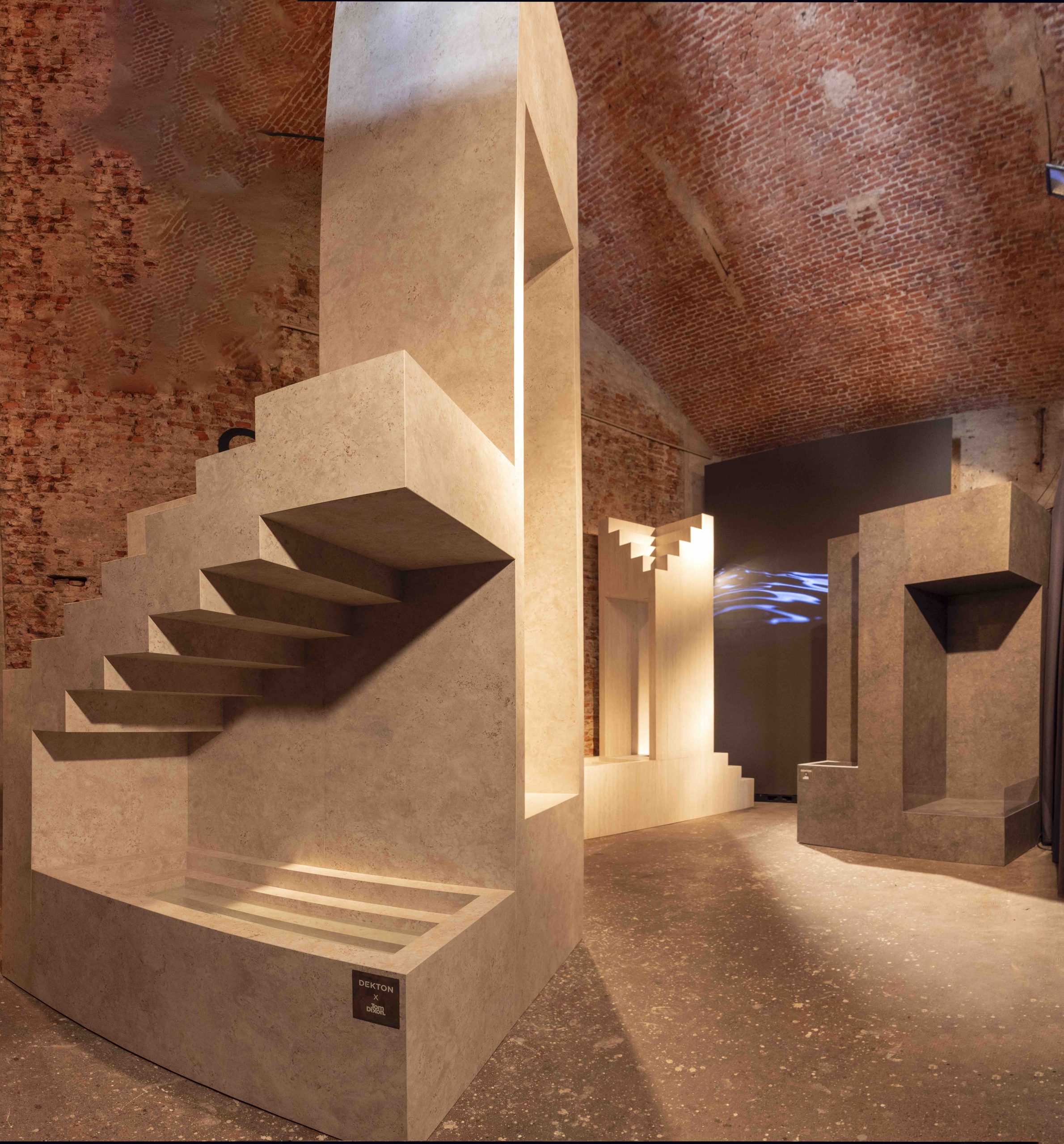 Cosentino con Dekton® Metamorphic by Tom Dixon Cosentino con Dekton® Metamorphic by Tom Dixon