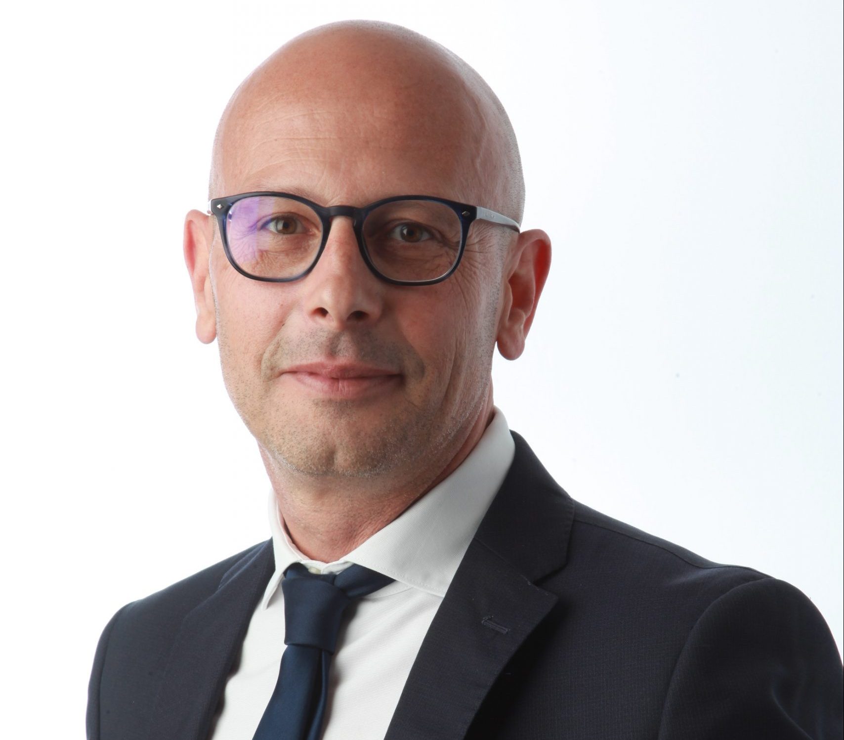 Le strategie dei retailer eldom: Unieuro Le strategie dei retailer eldom: Unieuro