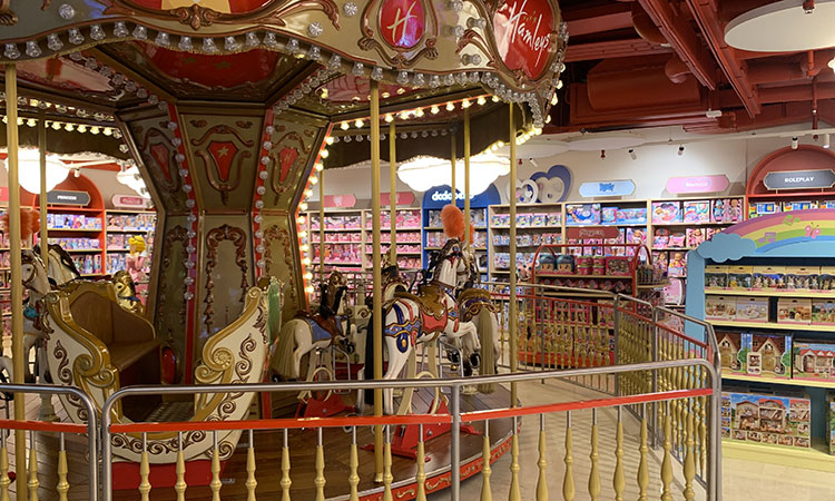 Hamleys è arrivato a Milano. Tutte le foto Hamleys è arrivato a Milano. Tutte le foto